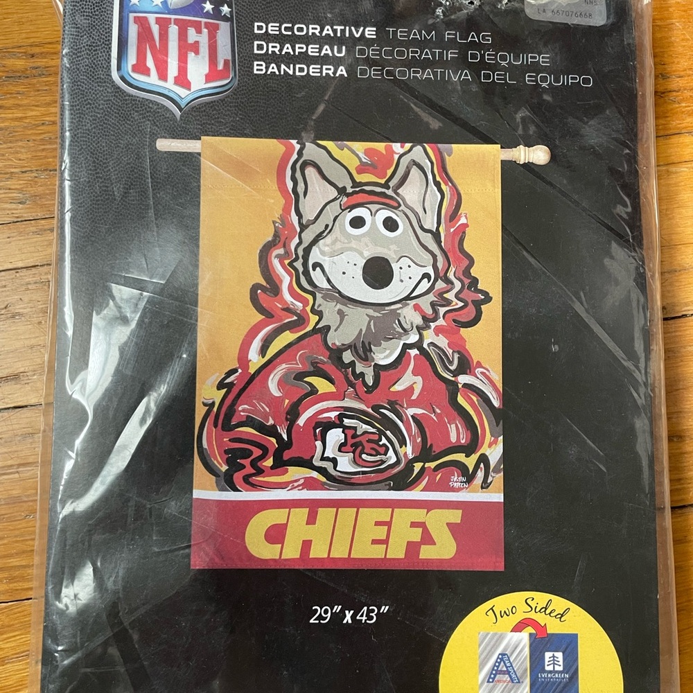 NFL Kansas City Chiefs KC Wolf Flag